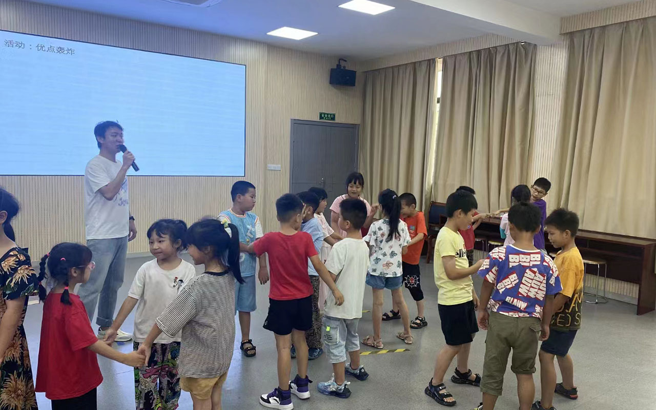 玉环龙观乡中心学校